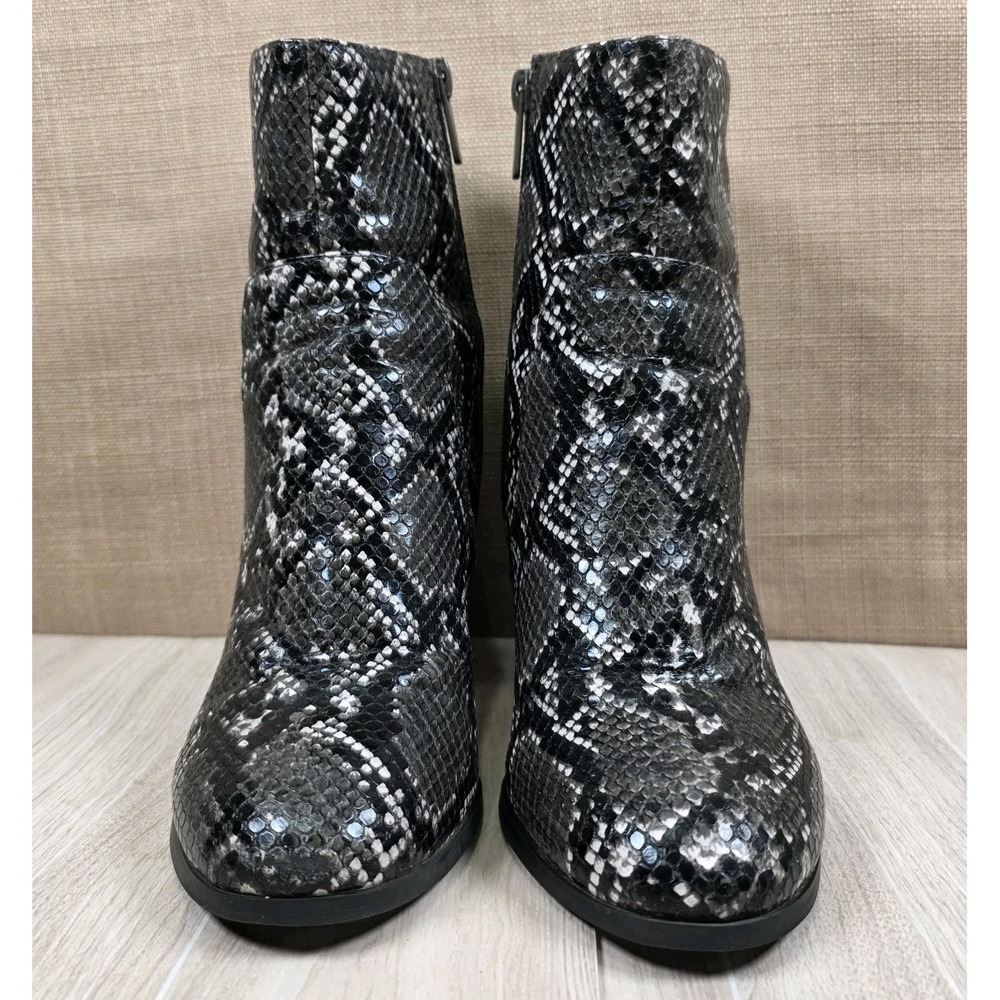 Forever 21 Black Snakeskin Print High Heel Ankle‎ Boots Side Zip Booties Size 9